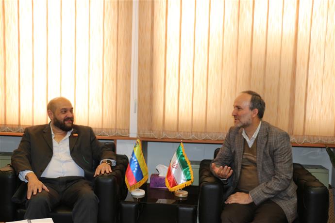 دکتر داداش‌پور در دیدار با معاون وزیر آموزش ونزوئلا :